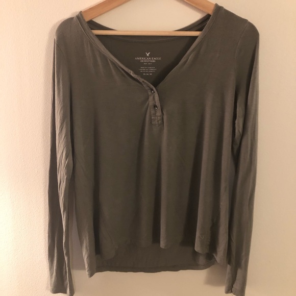 NWOT AE Long Sleeve shirt - Picture 1 of 3